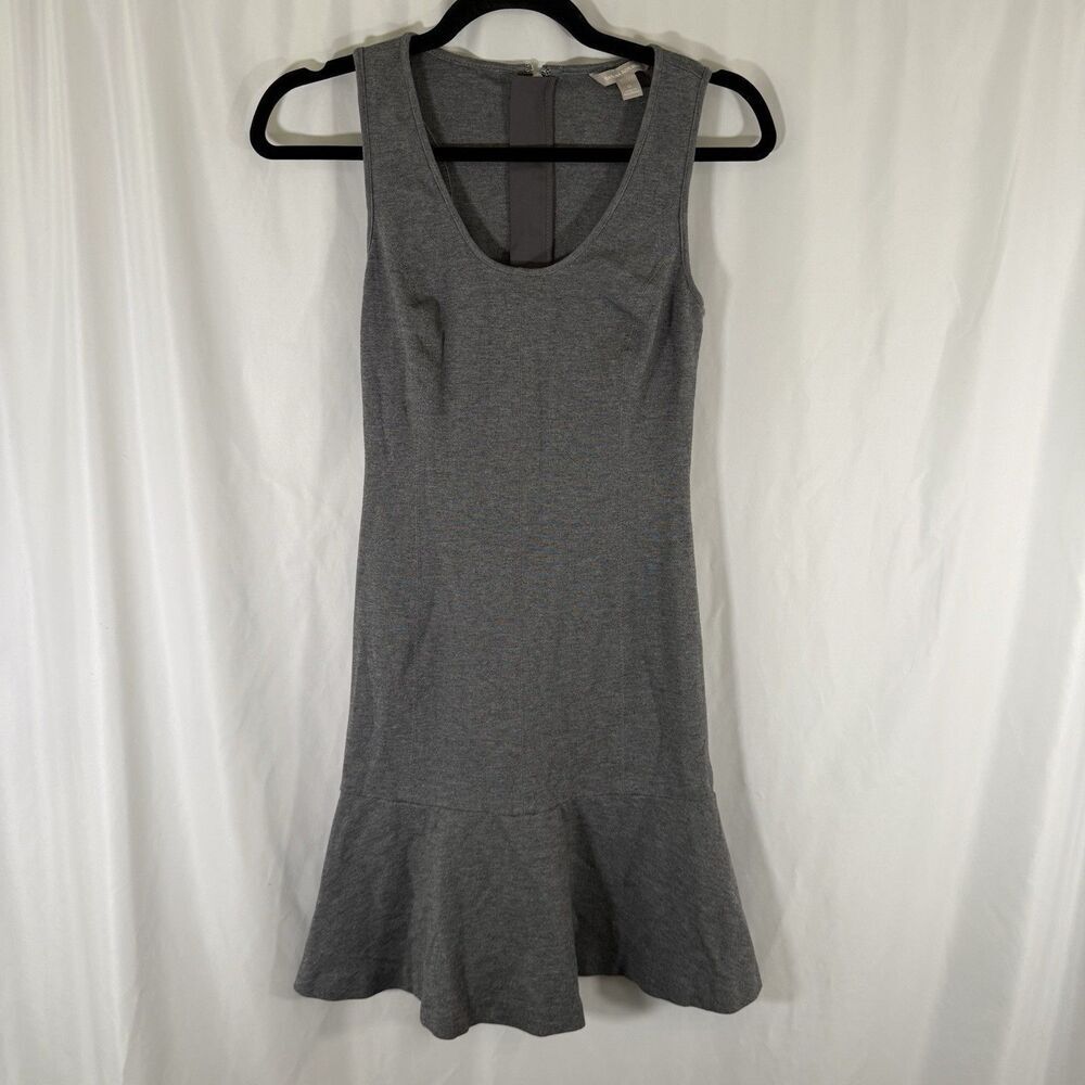Banana Republic Dress Women's 0 Grey Zip Back Sleeveless Round Neck Stretch